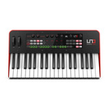 Sintetizador Ik Multimedia Paraphonic Dual filter Synthesize