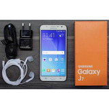 Smartphone Samsung Galaxy J7