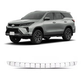 Soleira Porta malas Hilux Sw4 2024 2025 Cromada