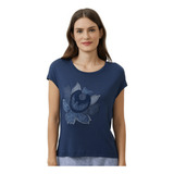 T shirt Shoulder Flor