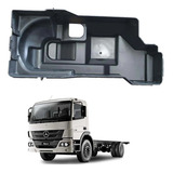 Tampa Traseira Do Farol Lado Direito Original Mb Atego Merce
