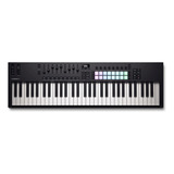 Teclado Controlador Launchkey Mk4