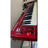 Teclado Controlador Midi Behringer