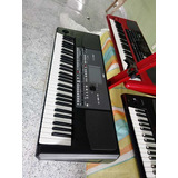 Teclado Korg Pa600 Cor Preto Arranjador