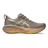 Tenis Asics Novablast 5