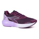 Feminino