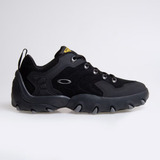 Tenis Oakley Teeth Bomber