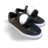 Tenis Slip On Prata Pompom Preto