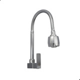 Torneira Gourmet Pia Cozinha De Parede Flexível C80 Quadrada Cor Cromado