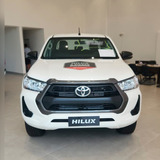 Toyota Hilux 2 8