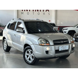 Tucson 2 0 Mpfi Gls 16v 143cv 2wd Gasolina 4p Automático