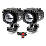 Um Conjunto De Faróis Auxiliares De Luz Led Para Automóveis 