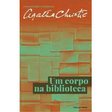 Um Corpo Na Biblioteca, De Agatha Christie. Editorial Folha De S. Paulo, Tapa Mole En Português