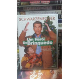 Um Herói De Brinquedo Schwarzenegger Dublado