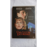 Uma Luz Na Escuridao
