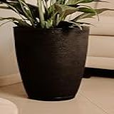 Vaso Polietileno Para Plantas Cone Texturizado Grande PRETO