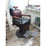 Vendo Uma Cadeira De Barbeiro Antiga