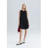 Vestido Curto Basico Reto