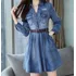 Vestido Curto Feminino Princesa Denim Plissado Com Cinto