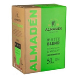 Vinho Almaden White Blend